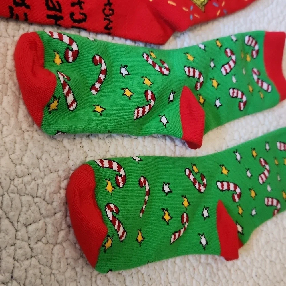 The Grinch McDonalds Set Of 2 Christmas Holiday Time Festive Socks Red Green Joy
